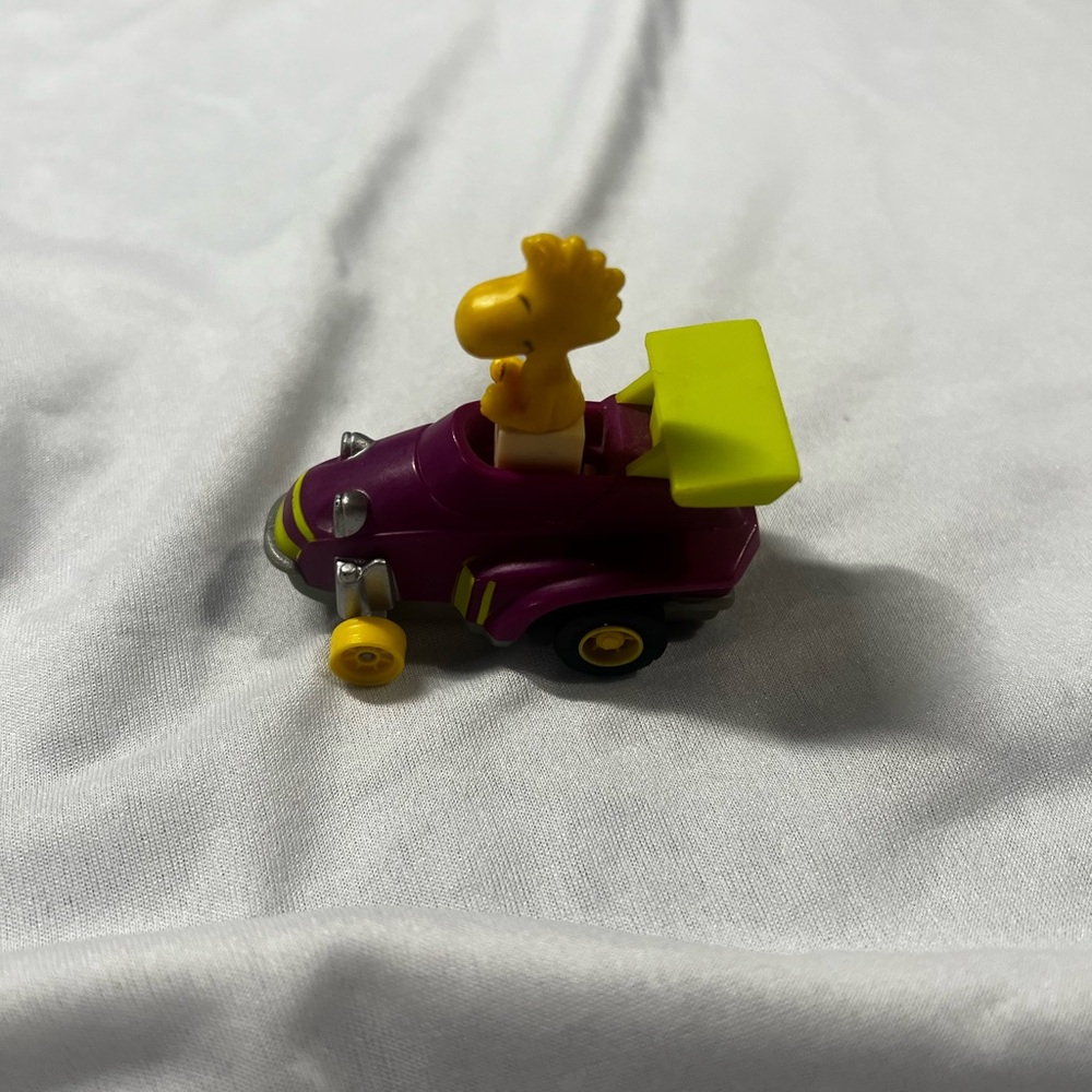 Vintage Woodstock Figure Car Peanuts Charlie Brown 1965-1972 Toy Purple - Loose